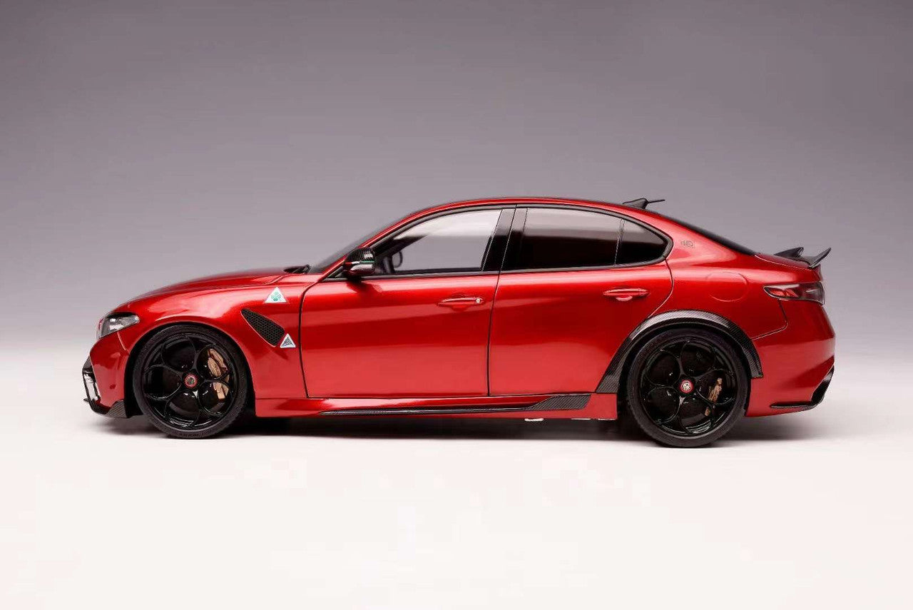 Alfa Romeo Giulia GTA Rosso Red 1/18 Motorhelix