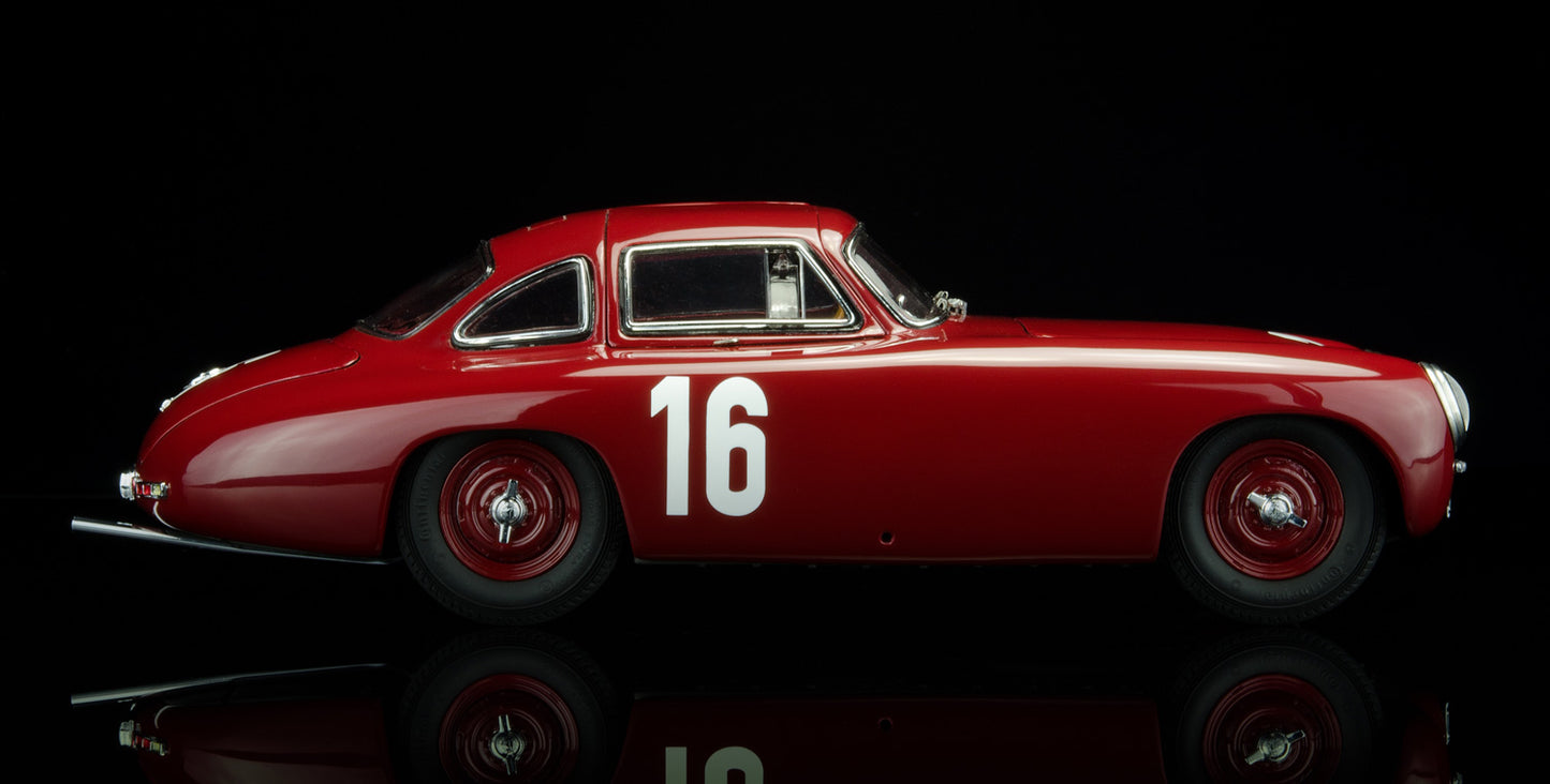 Mercedes-Benz 300 SL (W194) Grand Prix of Bern 1952, #16 Caracciola 1/18 CMC M-160