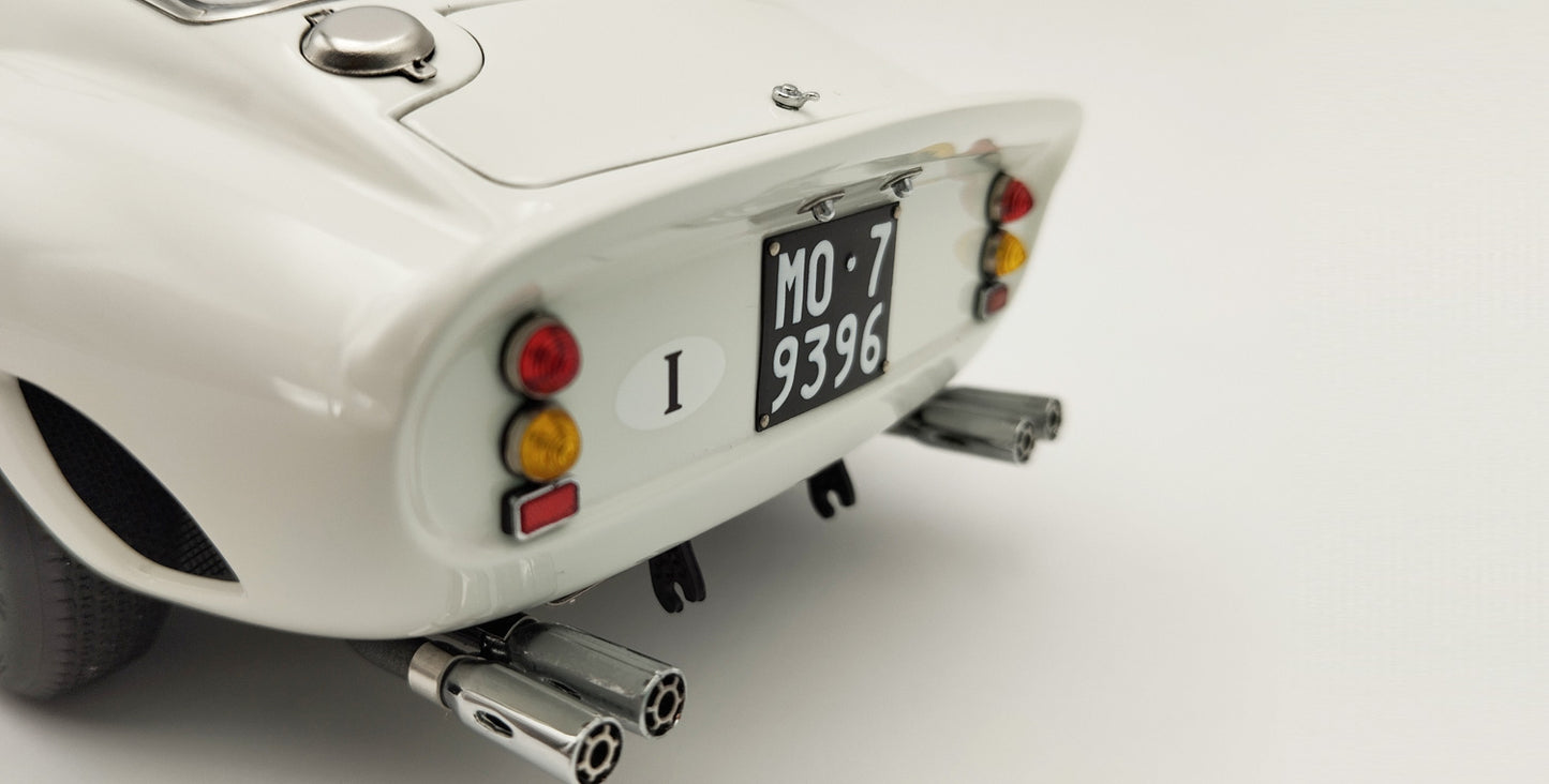 Ferrari 250 GTO Tourist Trophy 1962 Graham Hill #10 1/18 CMC