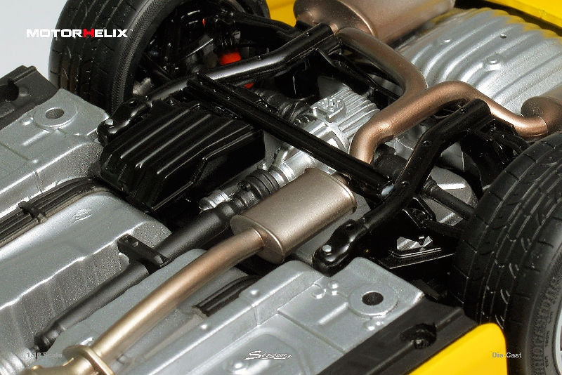 Honda S2000 (AP2) 1/18 Motorhelix