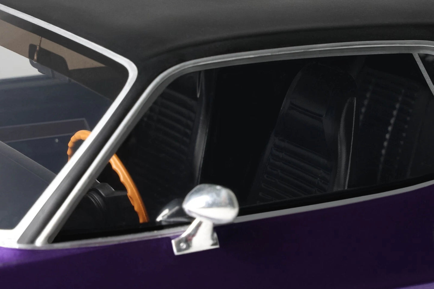 Dodge Challenger R/T Plum Crazy 1970 G083