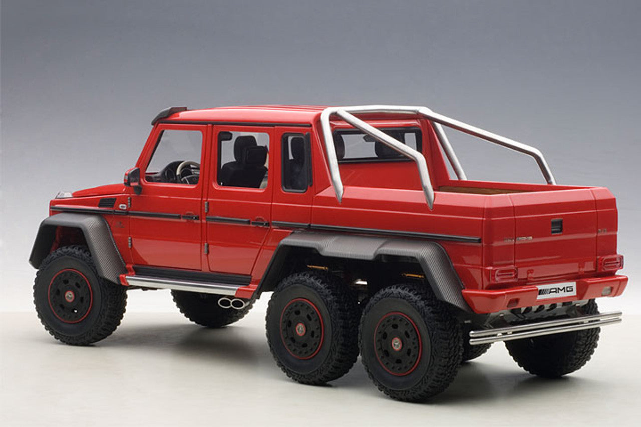 Mercedes-Benz G63 AMG 6x6 1/18 AUTOart