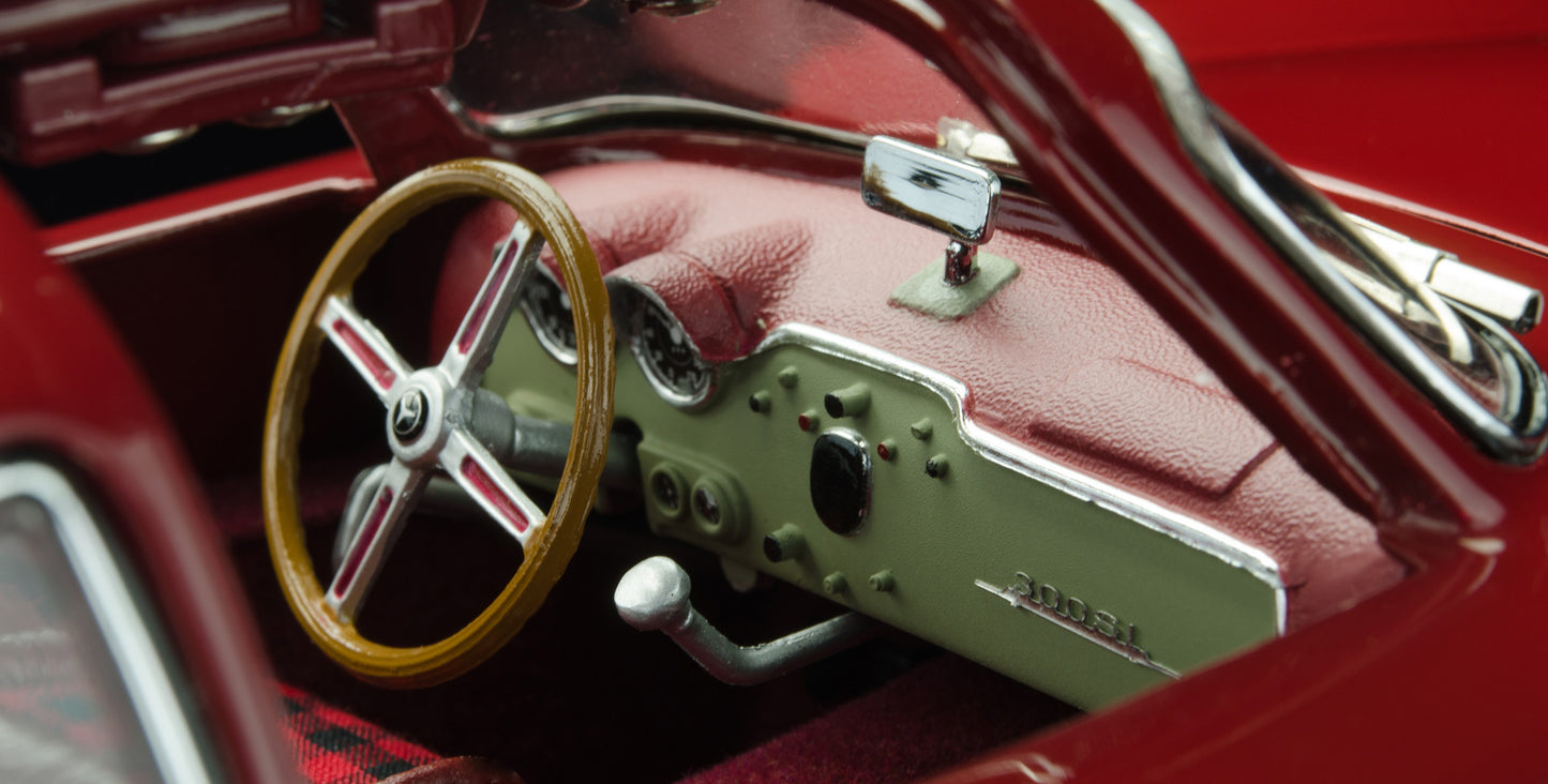 Mercedes-Benz 300 SL (W194) Grand Prix of Bern 1952, #16 Caracciola 1/18 CMC M-160