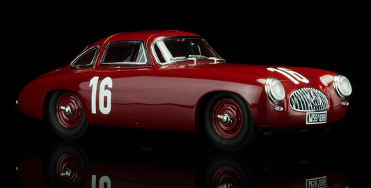 Mercedes-Benz 300 SL (W194) Grand Prix of Bern 1952, #16 Caracciola 1/18 CMC M-160