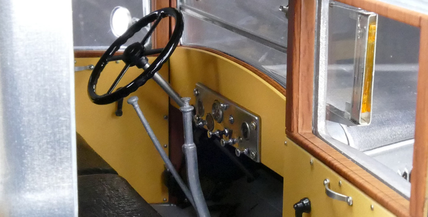 Mercedes-Benz LO 2750 Truck Clear-Finish Version, 1933-1936 1/18 CMC