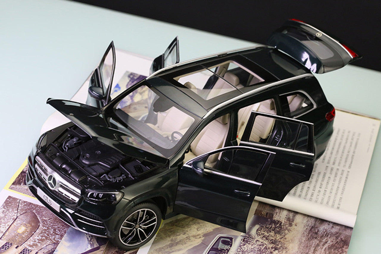 Mercedes-Benz GLS-Klasse 1/18 Jadi Dealer Edition