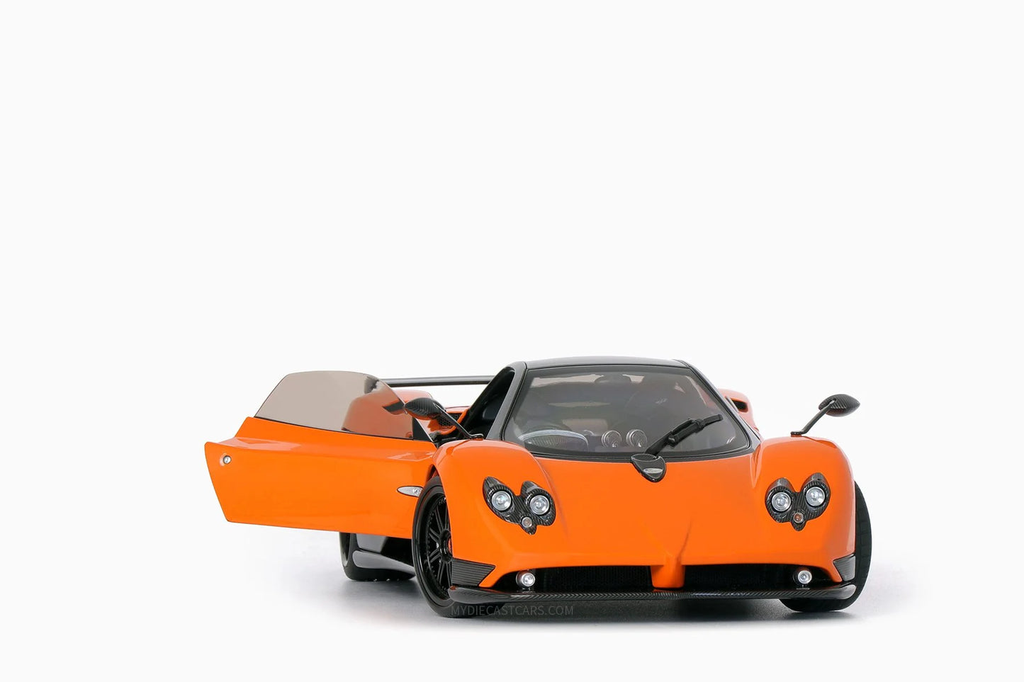 Pagani Zonda F Arancio St. Tropez 1/18 Almost Real